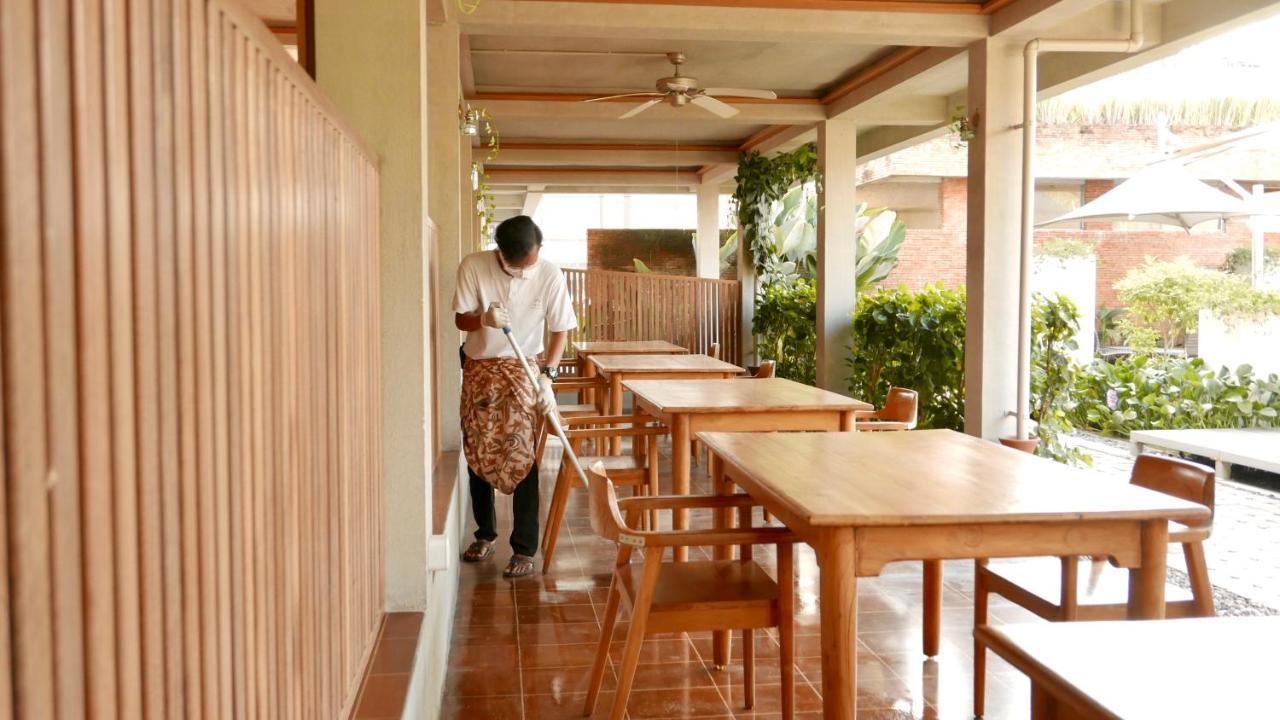 Ayom Java Village Solo Luaran gambar
