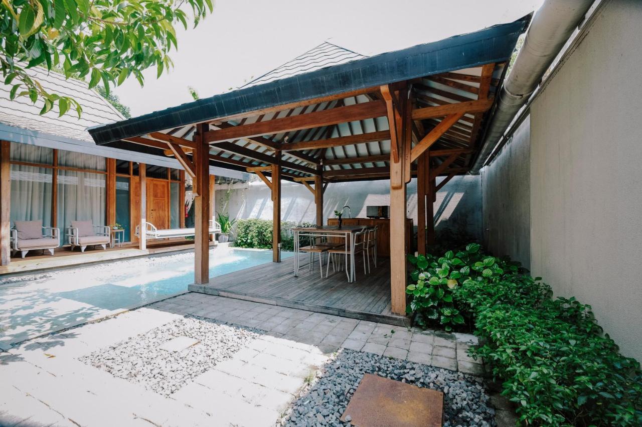 Ayom Java Village Solo Luaran gambar